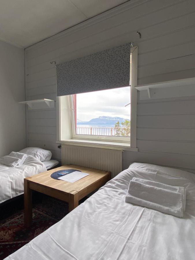 هارستاد Trondenes Sommerhostel المظهر الخارجي الصورة