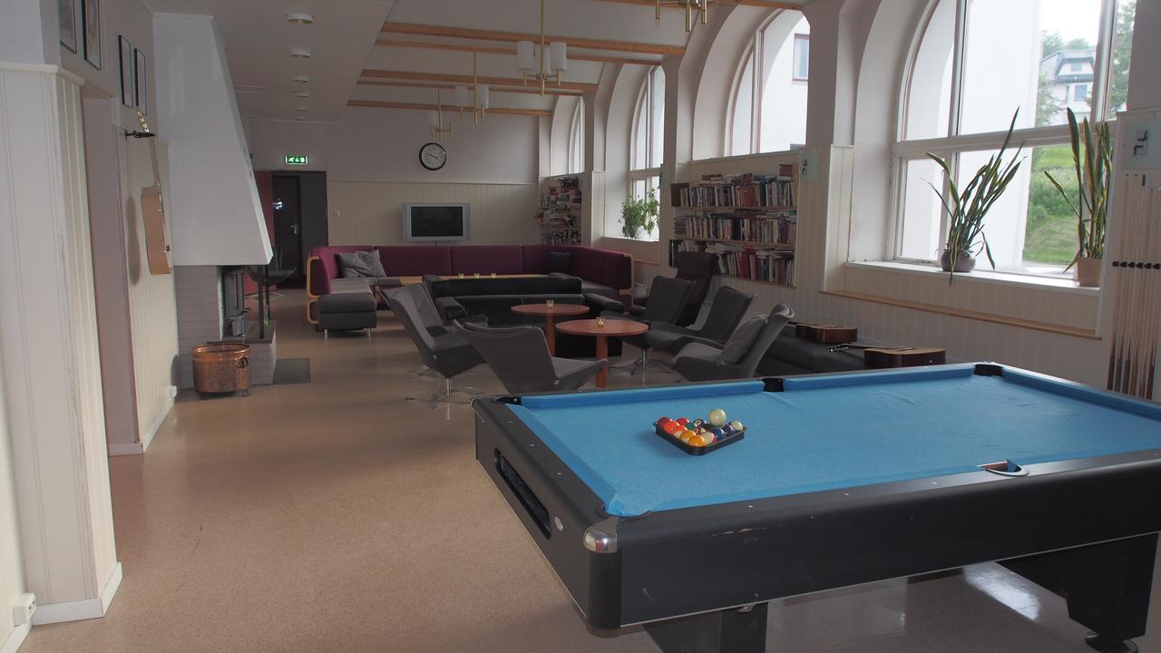 هارستاد Trondenes Sommerhostel المظهر الخارجي الصورة